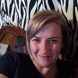 Meet your Posher, Cassondra